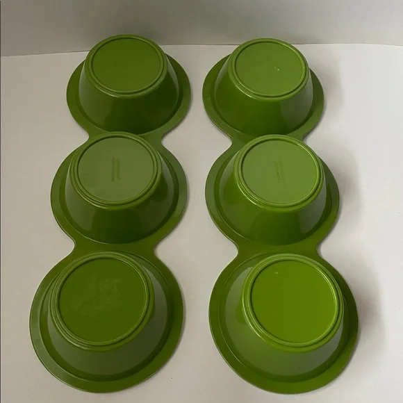 NWOT Tropical Leaf Design Serving Bowls.  Set of 2. - Picture 5 of 5